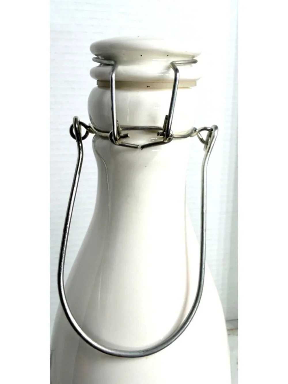 Vintage White Ceramic Milk Bottle Swing Top Wire Bale Lid Farmhouse Decor 12